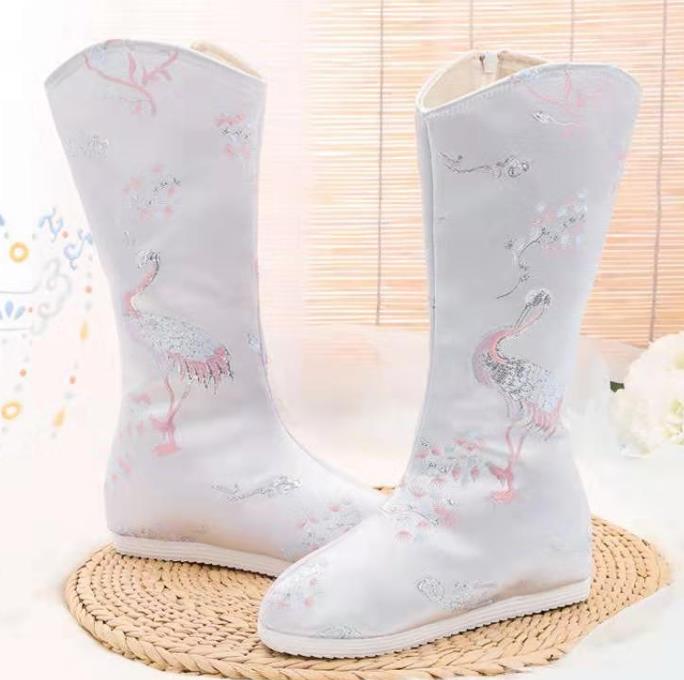 Chinese Kung Fu Boots Opera Shoes Hanfu Shoes Embroidered Crane White Boots for Women