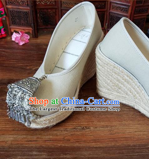 Traditional Chinese Handmade Ethnic Bride Light Grey Shoes Yunnan National Silver Tassel Shoes Wedding Shoes for Women