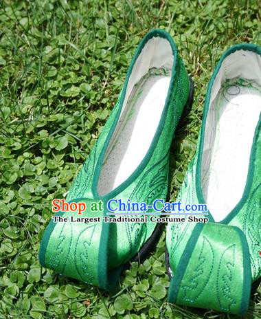 Traditional Chinese Deep Green Embroidered Shoes National Ethnic Wedding Shoes Hanfu Shoes for Women