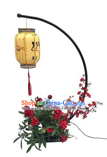 Chinese Traditional Printing Orchid Yellow Lamp Wedding Floor Lanterns Handmade Palace Lantern