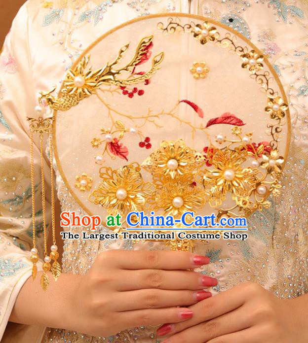 Chinese Traditional Handmade Hanfu Golden Phoenix Flowers Palace Fans Classical Wedding Silk Fan for Women