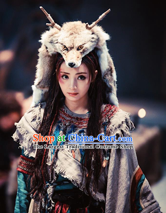 Chinese Ancient Demon Saintess Ying Su Dress Historical Drama Demon Catcher Costume and Headpiece for Women