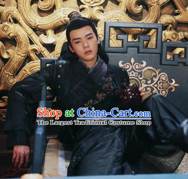 Drama Jueshi Qianjin Chinese Ancient Swordsman Zhong Wumei Costume and Headpiece Complete Set