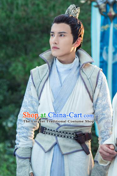 Chinese Ancient Taoist Clothing and Jade Hairpin Drama The Taosim Crandmaster Swordsman Kun Lun Apparel and Hair Crown