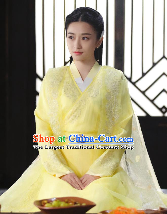 Chinese Ancient Princess of Biyi Bird Tribe Garment Drama Sansheng Sanshi Pillow Eternal Love of Dream Xiangli Ju Nuo Yellow Dress and Headpieces