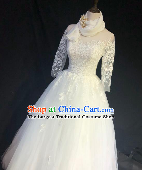 Top Grade Bride Embroidered Lace Wedding Dress Bridal Full Dress Wedding Costume for Women