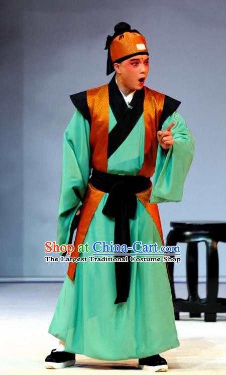 Tang Wan Chinese Peking Opera Young Man Apparels Costumes and Headpieces Beijing Opera Servant Green Garment Clothing