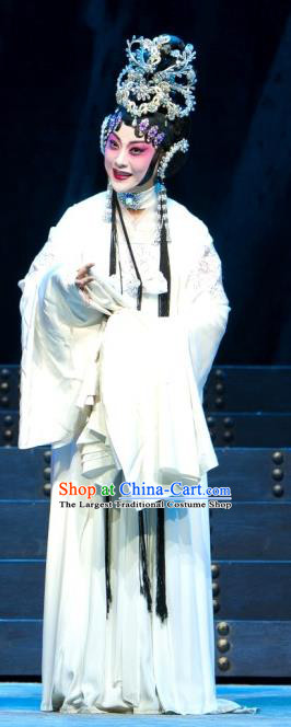 Chinese Beijing Opera Diva Li Ruiyun Garment Costumes and Hair Accessories Traditional Peking Opera The Tiger Generals Hua Tan Dress Actress White Apparels