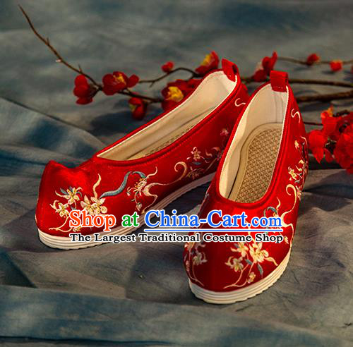 Chinese Handmade Red Embroidered Shoes Traditional Ming Dynasty Female Bow Shoes Hanfu Shoes Ancient Princess Shoes