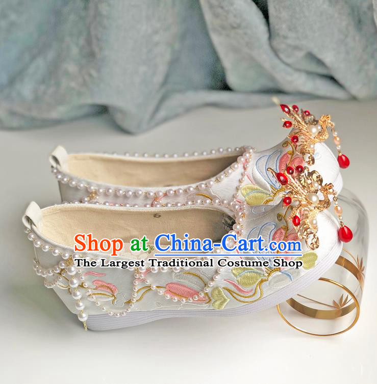 Chinese Ancient Princess Pearls Bow Shoes Traditional Cloth Shoes Wedding Hanfu Shoes Embroidered Shoes for Women