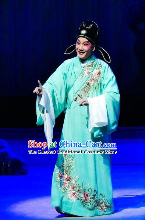 Hua Jian Ji Chinese Guangdong Opera Scholar Apparels Costumes and Headpieces Traditional Cantonese Opera Liang Yicang Garment Xiaosheng Green Robe Clothing