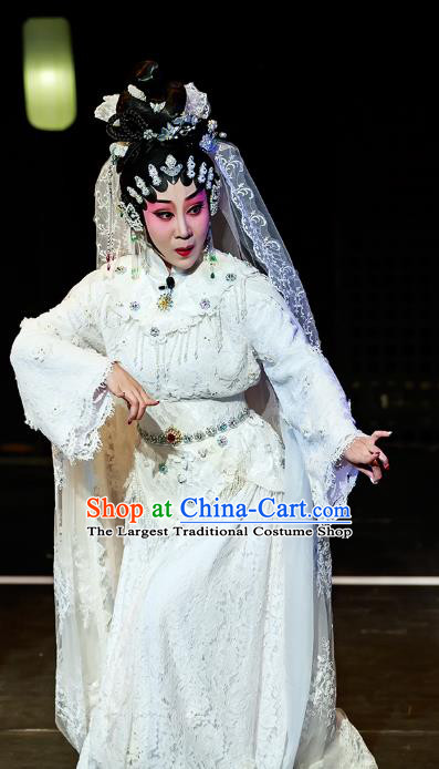 Chinese Cantonese Opera Young Female Garment Fu Shi San Sheng Meng Costumes and Headdress Traditional Guangdong Opera Hua Tan Apparels Actress White Dress