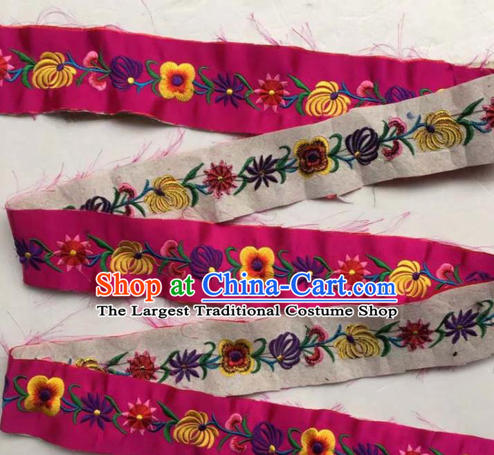 Chinese Traditional Embroidered Chrysanthemum Rosy Patch Decoration Embroidery Applique Craft Embroidered Laciness Accessories