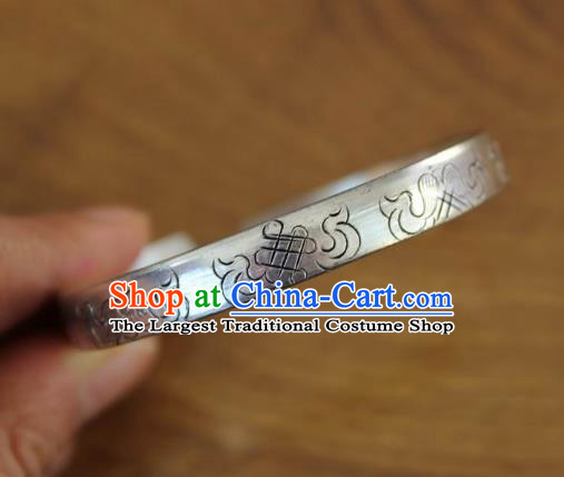 Chinese Traditional Tibetan Nationality Lucky Bracelet Jewelry Accessories Decoration Handmade Zang Ethnic Silver Carving Bangle for Women