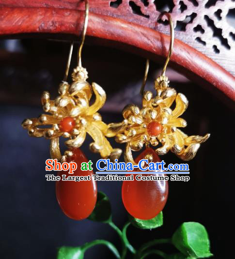 Chinese Handmade Qing Dynasty Golden Chrysanthemum Earrings Traditional Hanfu Ear Jewelry Accessories Classical Court Agate Eardrop for Women