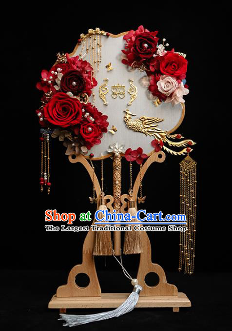 Top Grade Chinese Classical Wedding Tassel Round Fan Accessories Handmade Ancient Bride Red Roses Palace Fans for Women