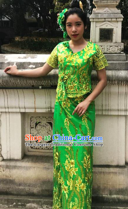 Chinese Dai Nationality Embroidered Outfit Costumes Traditional Dai Ethnic Folk Dance Green Blouse and Straight Skirt Full Set