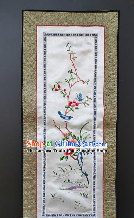 Chinese National Embroidered Flowers Birds Paintings Traditional Handmade Embroidery Decorative White Silk Picture Craft