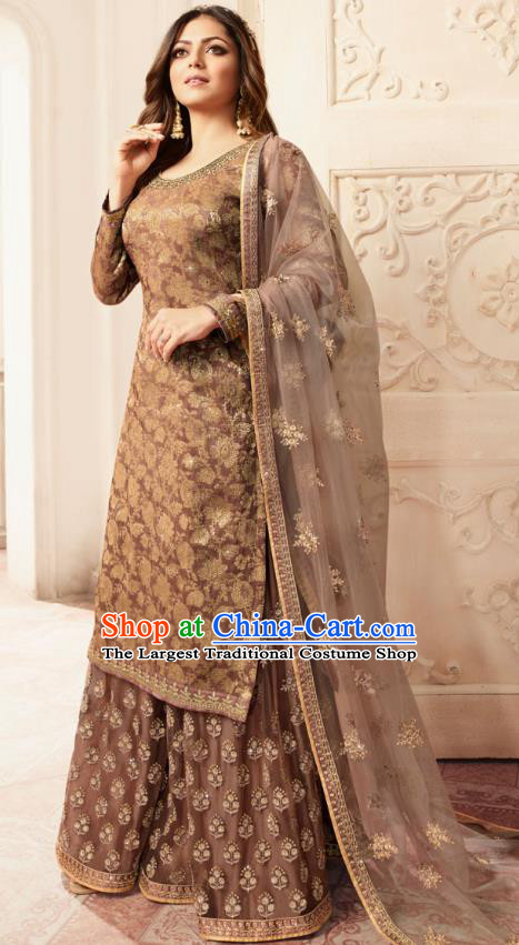 Asian India National Punjab Costumes Asia Indian Traditional Embroidered Brown Long Blouse Sari and Loose Pants for Women