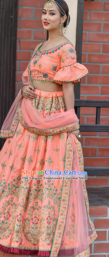 Asian India Wedding Lehenga Costumes Asia Indian Traditional Festival Bride Embroidered Peach Pink Silk Blouse and Skirt and Sari Complete Set