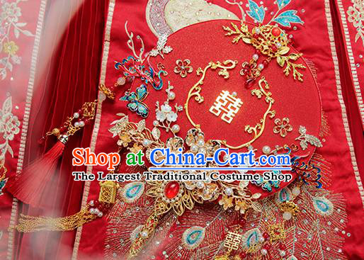 China Classical Wedding Golden Tassel Circular Fan Handmade Palace Fan Traditional Red Fan