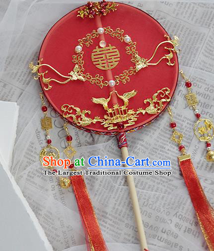 China Classical Dance Red Ribbon Circular Fan Handmade Wedding Palace Fan Traditional Bride Golden Cranes Silk Fan