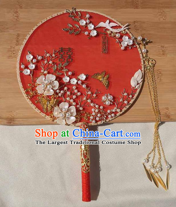 China Traditional Wedding Plum Butterfly Circular Fan Handmade Bride Palace Fan Classical Dance Shell Flowers Fan