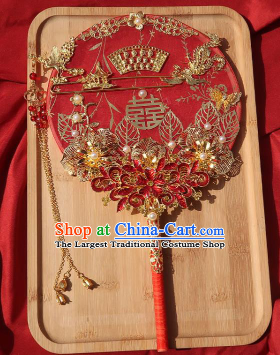 China Traditional Wedding Red Flowers Circular Fan Classical Hanfu Fan Handmade Bride Palace Fan