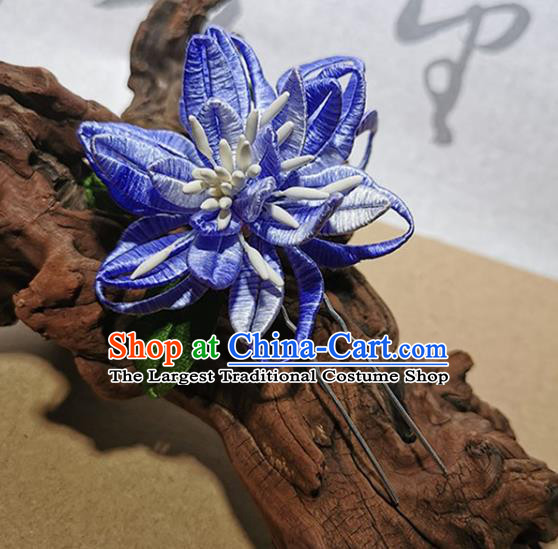 China Traditional Hanfu Flower Hairpin Handmade Blue Silk Epiphyllum Hair Stick