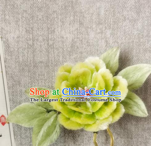 Handmade China Ancient Flower Hairpin Traditional Hanfu Hair Accessories Green Velvet Peony Hair Stick