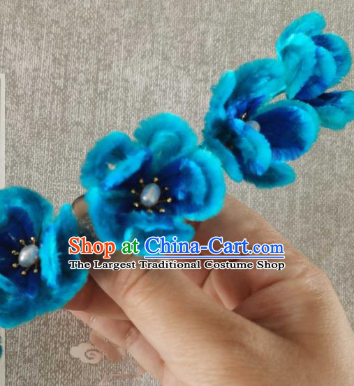 China Classical Pearls Hair Stick Handmade Hair Accessories Traditional Cheongsam Blue Velvet Plum Blossom Hairpin