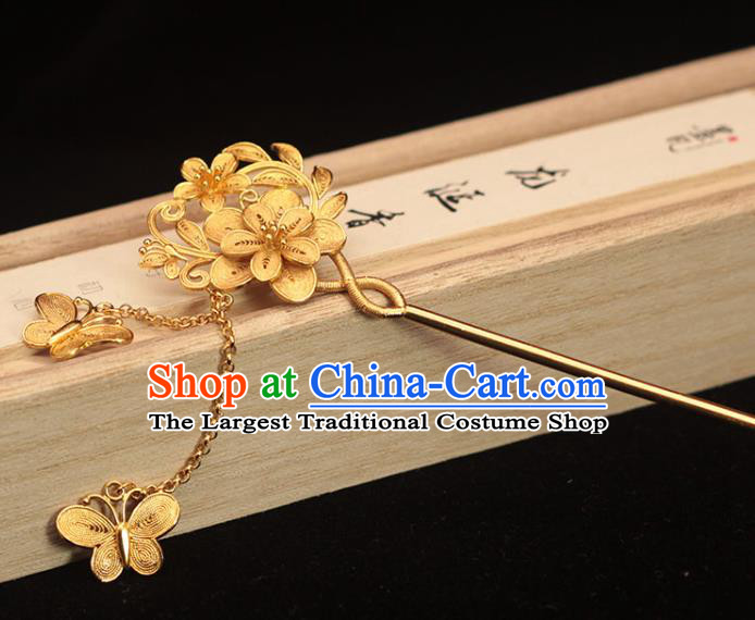 China Ancient Princess Butterfly Tassel Hair Stick Traditional Filigree Hair Accessories Ming Dynasty Golden Plum Hairpin