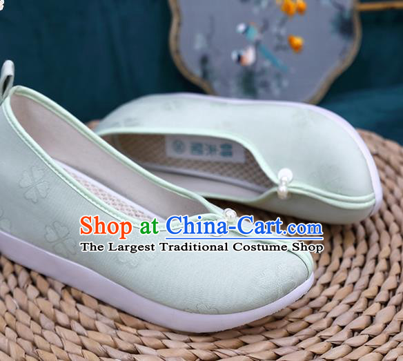 Chinese Classical Clover Pattern Light Green Shoes Traditional Song Dynasty Princess Shoes Hanfu Cloth Shoes