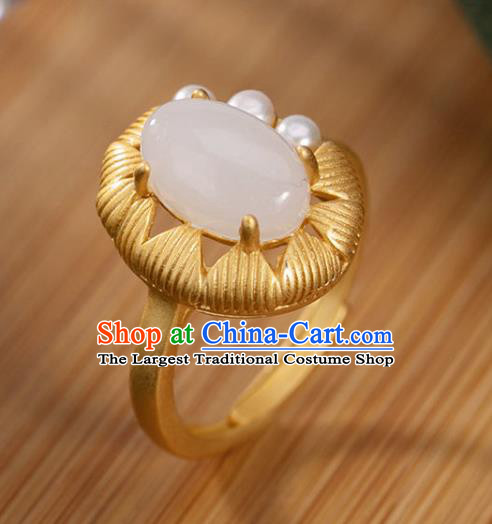 Chinese Classical White Chalcedony Circlet Handmade Jewelry Accessories National Pearls Golden Ring