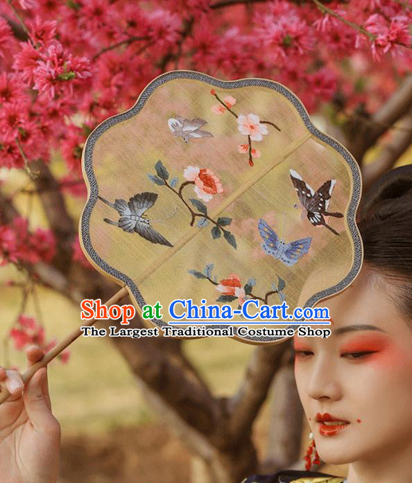 China Traditional Wedding Yellow Silk Fans Handmade Painting Butterfly Fan Ancient Hanfu Palace Fan