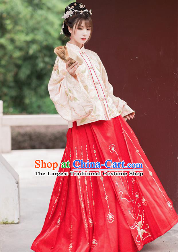 China Ancient Young Beauty Historical Clothing Traditional Ming Dynasty Patrician Lady Hanfu Dress Apparels