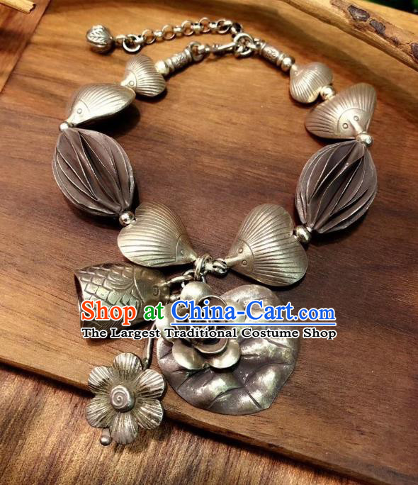 Handmade Chinese Ethnic Carving Fish Bangle National Silver Bracelet Wristlet Accessories