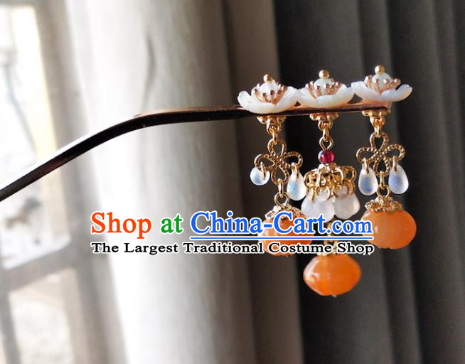 China Ancient Princess Hairpin Traditional Ming Dynasty Shell Plum Blossom Hair Stick