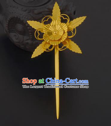 China Ancient Palace Lady Golden Hairpin Handmade Traditional Ming Dynasty Plum Blossom Hair Stick