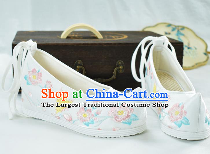 China Women White Cloth Shoes Traditional Hanfu Bow Shoes Embroidered Peach Blossom Shoes National Shoes