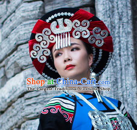 China Liangshan Ethnic Minority Torch Festival Silver Tassel Headwear Traditional Yi Nationality Bride Red Hat