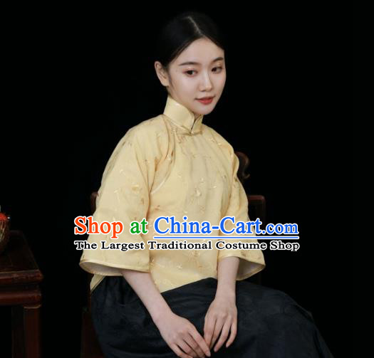 China Tang Suit Upper Outer Garment Slant Opening Blouse Classical Light Yellow Cheongsam Shirt