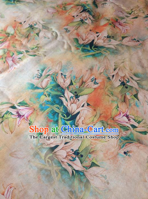 China Traditional Lily Flowers Pattern Gambiered Guangdong Gauze Cheongsam Silk Fabric Light Yellow Satin Cloth