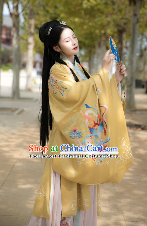 China Ancient Royal Princess Yellow Hanfu Dress Clothing Traditional Ming Dynasty Royal Infanta Historical Costumes