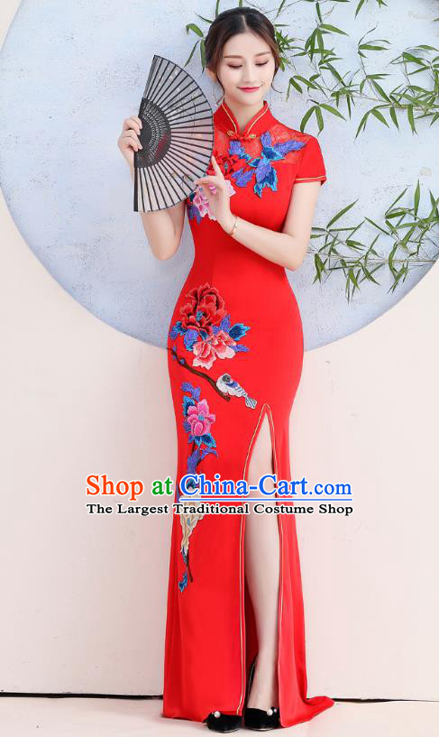 China Woman Wedding Red Satin Qipao Dress Catwalks Embroidery Peony Cheongsam Stage Show Clothing