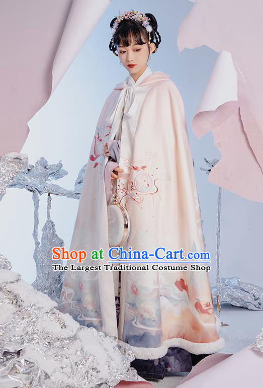 China Traditional Ming Dynasty Court Beauty Hanfu Clothing Ancient Royal Princess Embroidered Cape