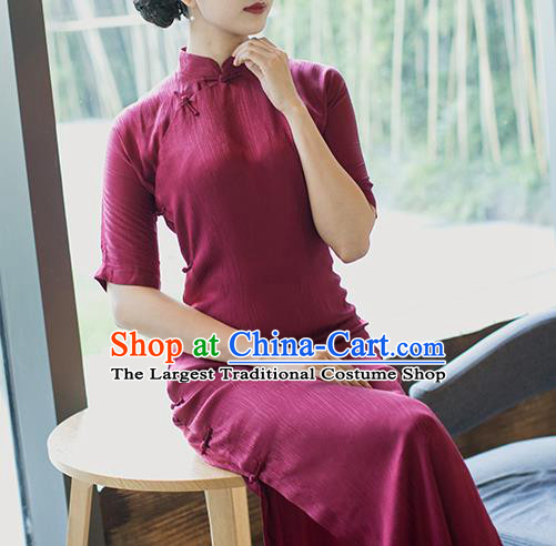 Republic of China Young Woman Cheongsam Costume Traditional Minguo Wine Red Silk Qipao Dress