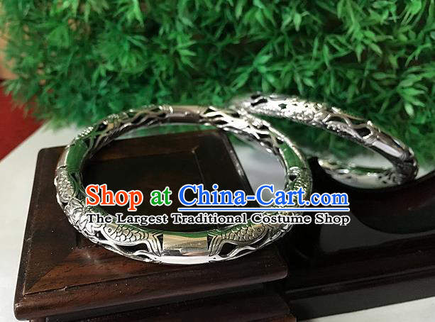 Handmade China National Wedding Bracelet Accessories Ethnic Carving Fish Silver Bangle