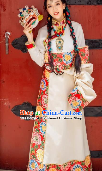 China Zang Nationality Folk Dance White Robe Traditional Xizang Tibetan Minority Young Lady Clothing