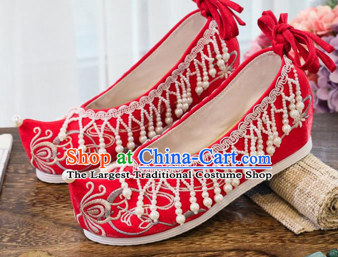 China Traditional Xiuhe Red Cloth Shoes Handmade Pearls Tassel Shoes National Wedding Embroidered Shoes